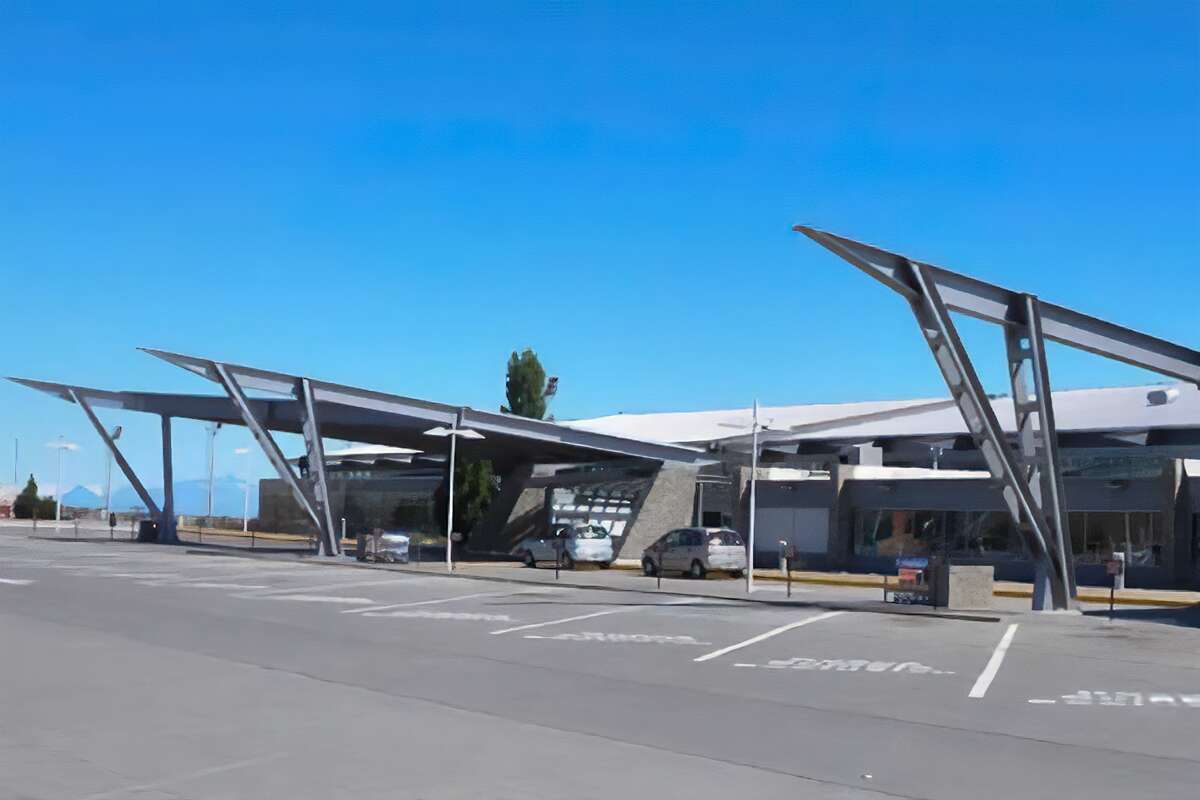 El Calafate International Airport (FTE)